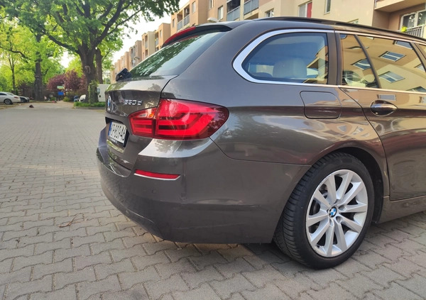 BMW Seria 5 cena 59900 przebieg: 216000, rok produkcji 2012 z Warszawa małe 497